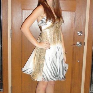 Cute dress only worn once!